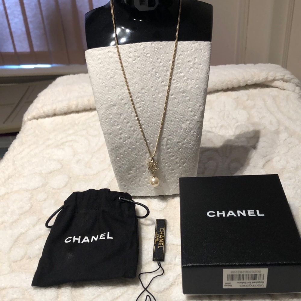 COPY - Chanel Necklace